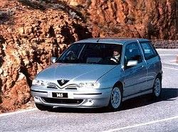 145 1.4 16V T.S.  930 Alfa Romeo ����